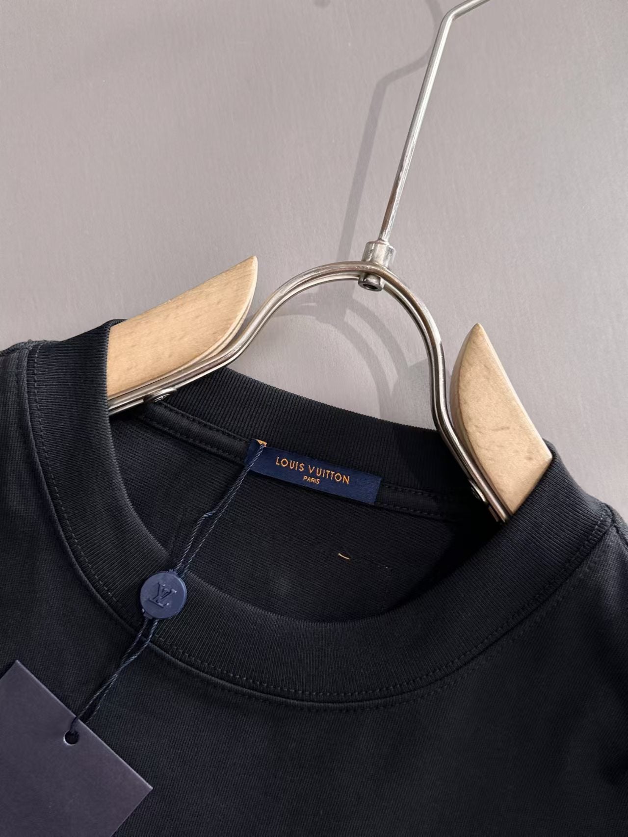 New Zipper Pocket Long Sleeve T-shirt