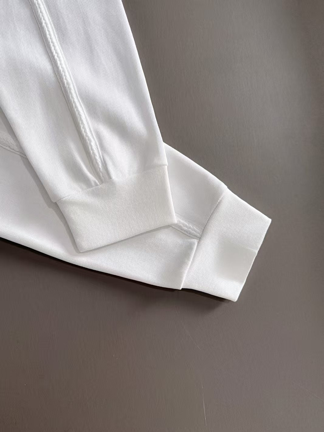 New Zipper Pocket Long Sleeve T-shirt
