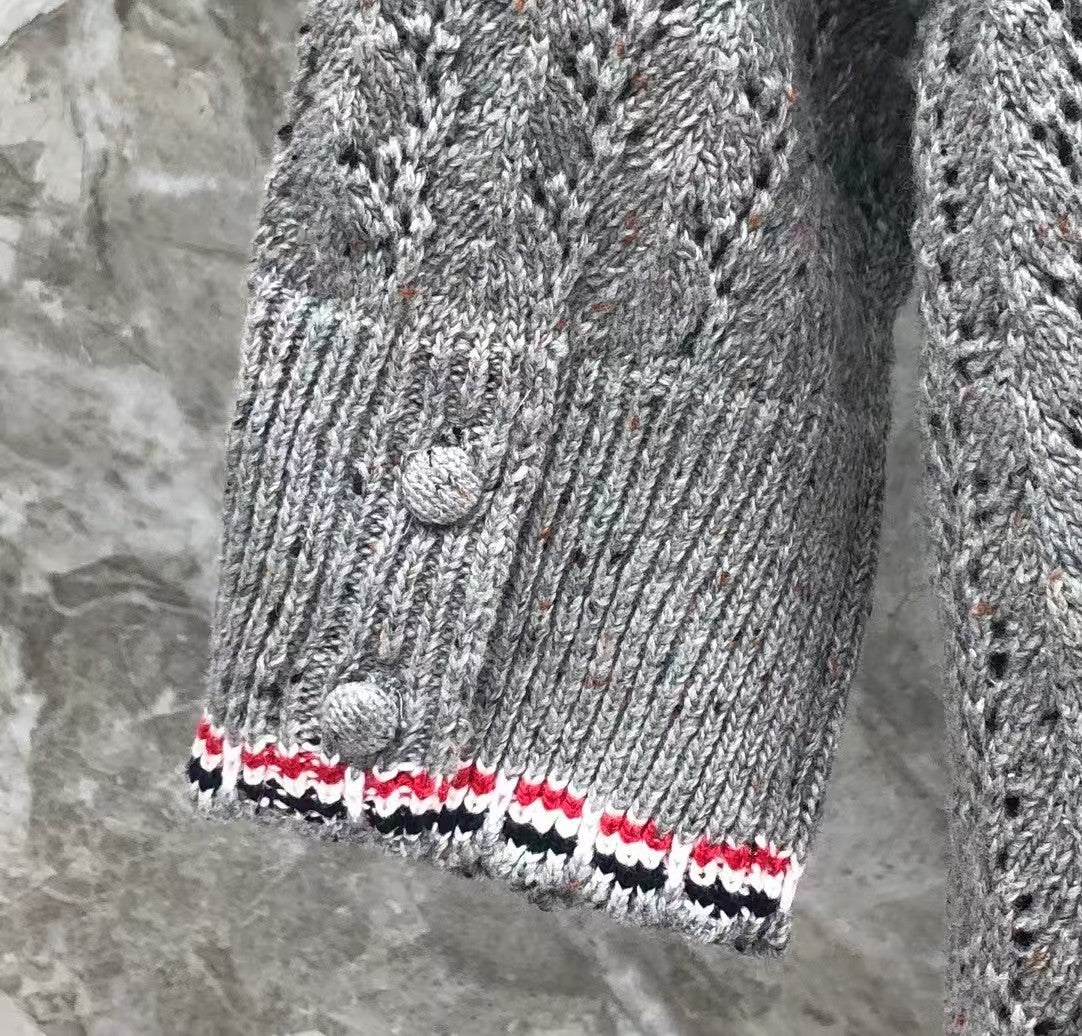 New hollowed out short sleeved cardigan