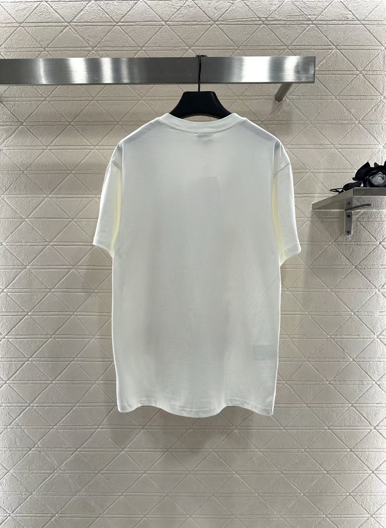 New round neck printed short sleeved shirt