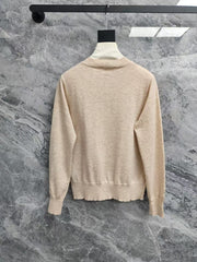 New embroidered knitted long sleeved cardigan