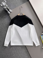 New patchwork embroidered long sleeved t-shirt