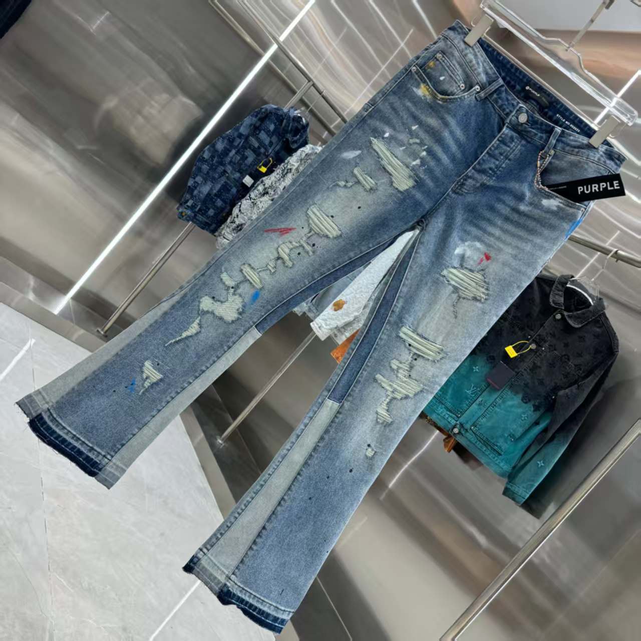 New distressed graffiti micro horn elastic jeans