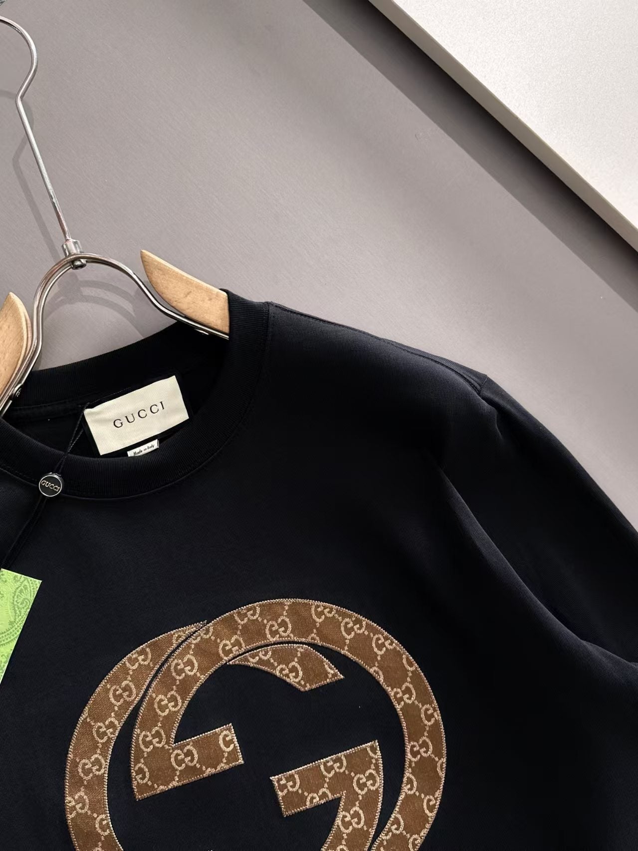 New adhesive letter long sleeved T-shirt