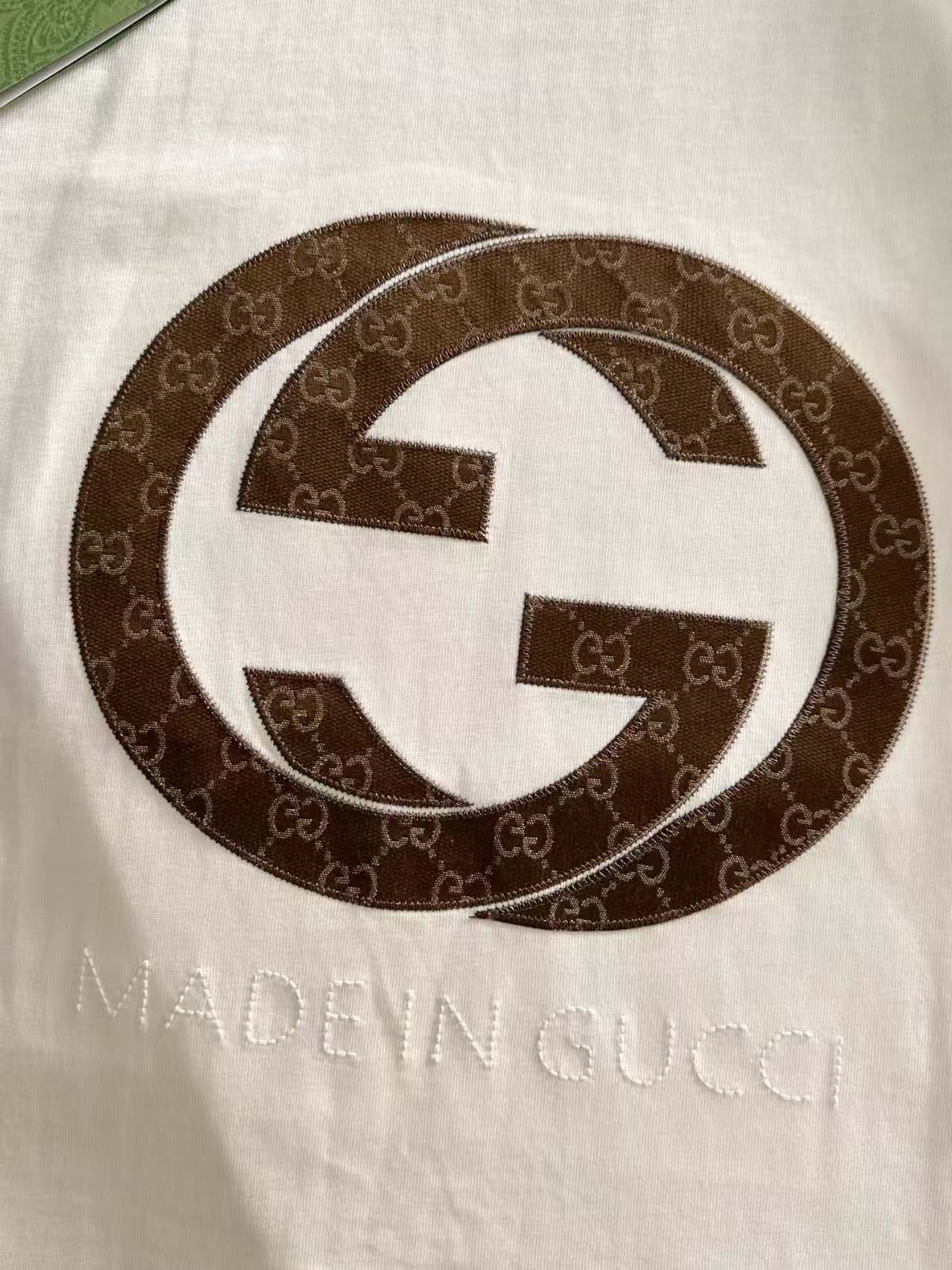 New adhesive letter long sleeved T-shirt