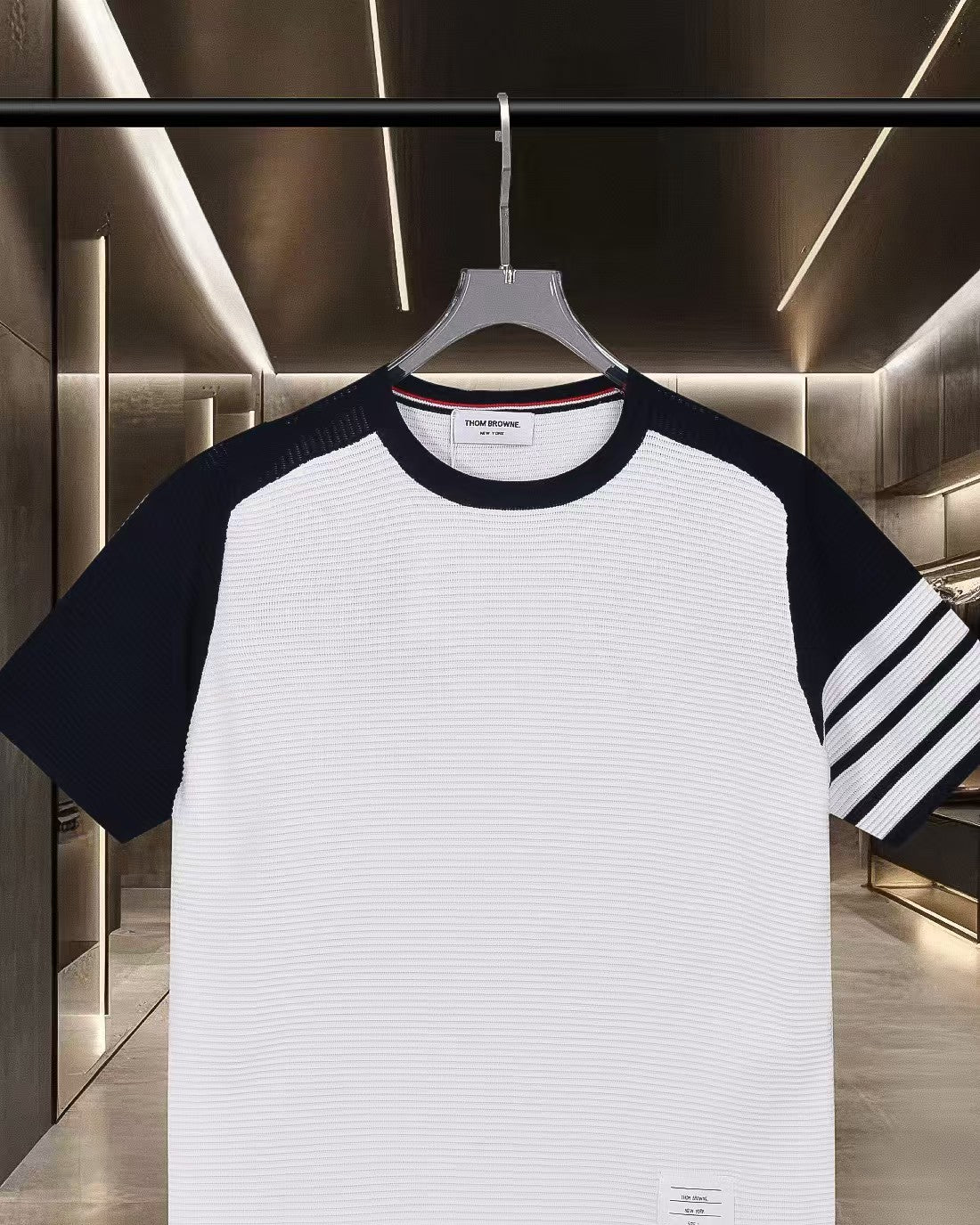 New color blocked knitted casual short sleeved T-shirt