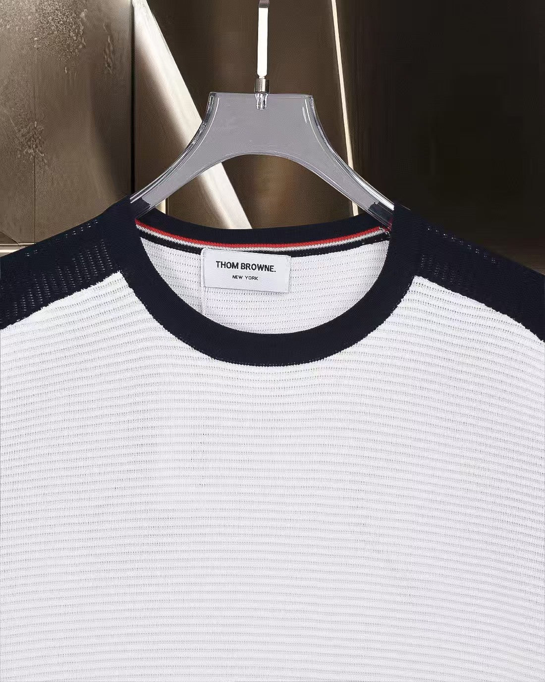 New color blocked knitted casual short sleeved T-shirt