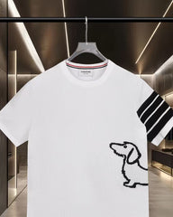 New color blocked four bar knitted casual short sleeved shirt