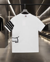 New color blocked four bar knitted casual short sleeved shirt