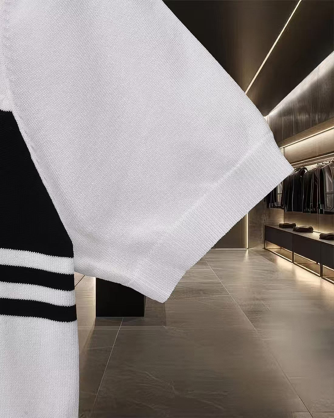 New striped knitted short sleeved polo shirt