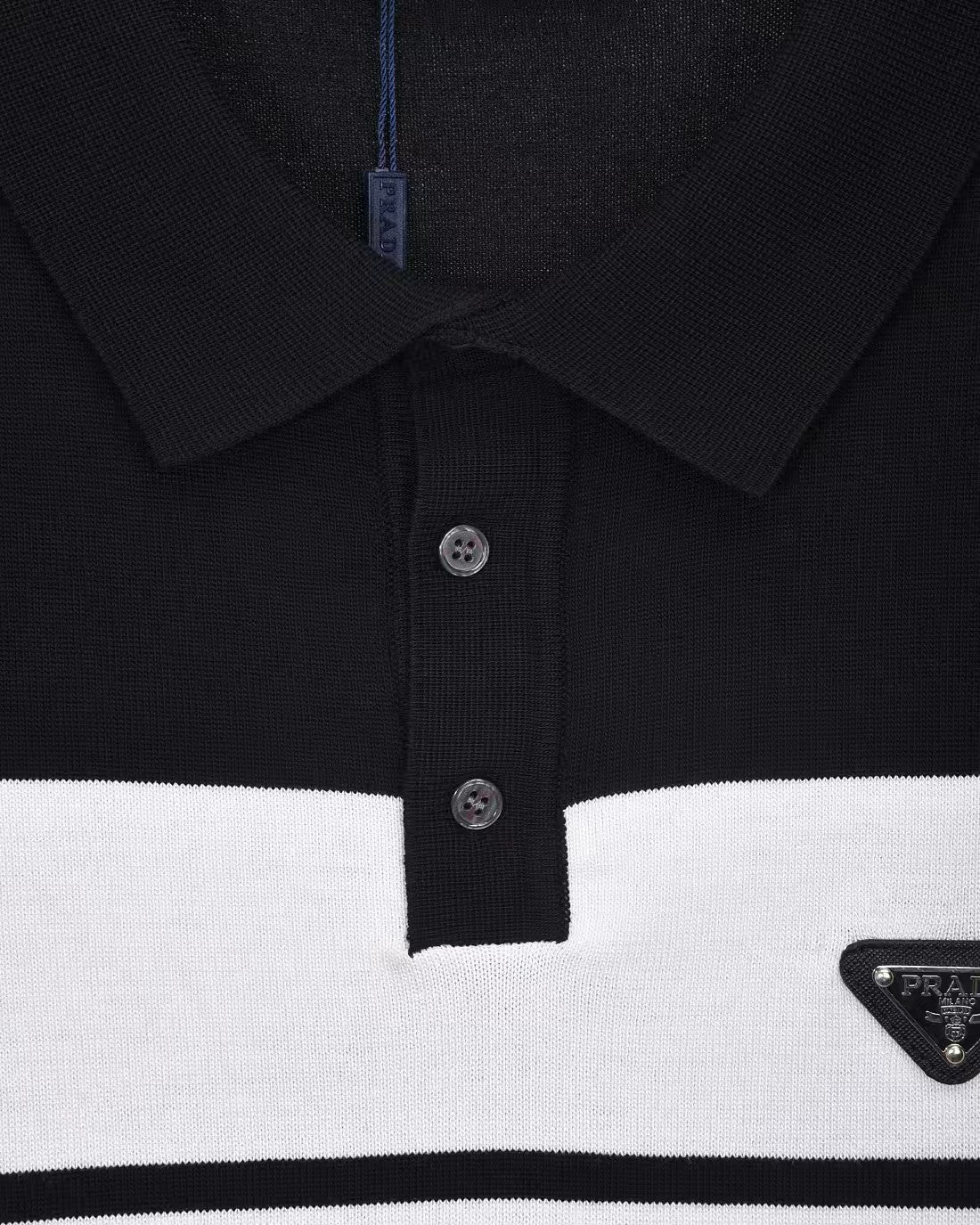 New striped knitted short sleeved polo shirt