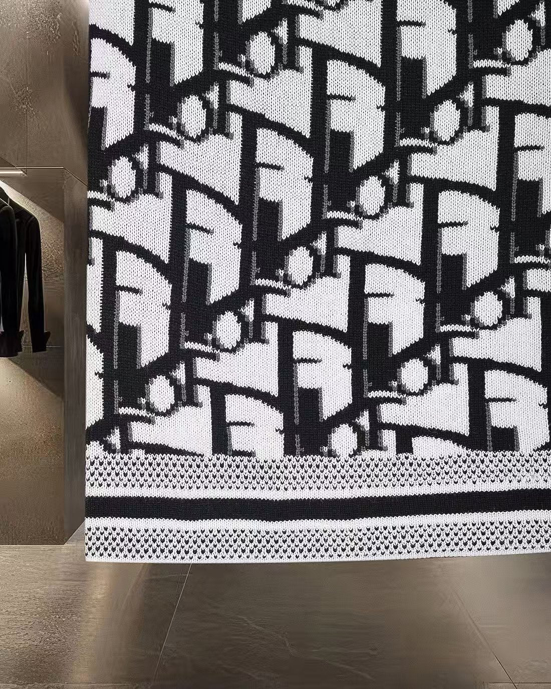 New Jacquard Knitted Short Sleeve T-shirt