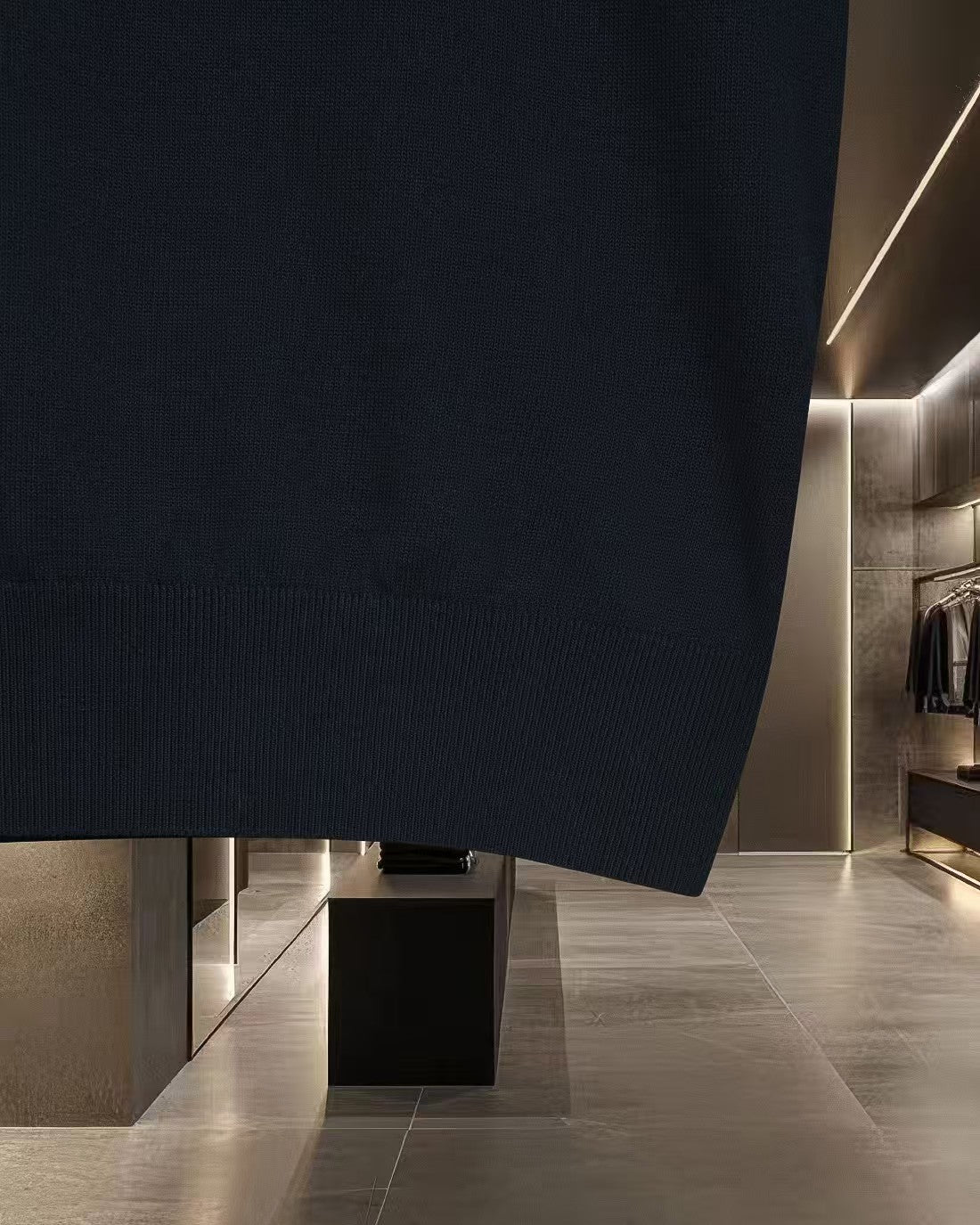 New embroidered knitted short sleeved polo shirt