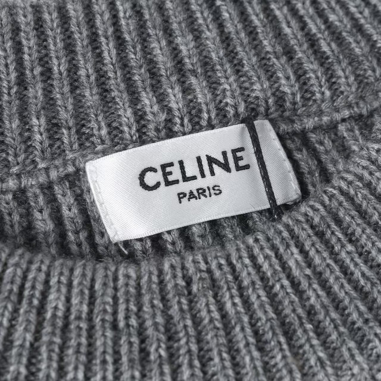 New towel embroidered sweater