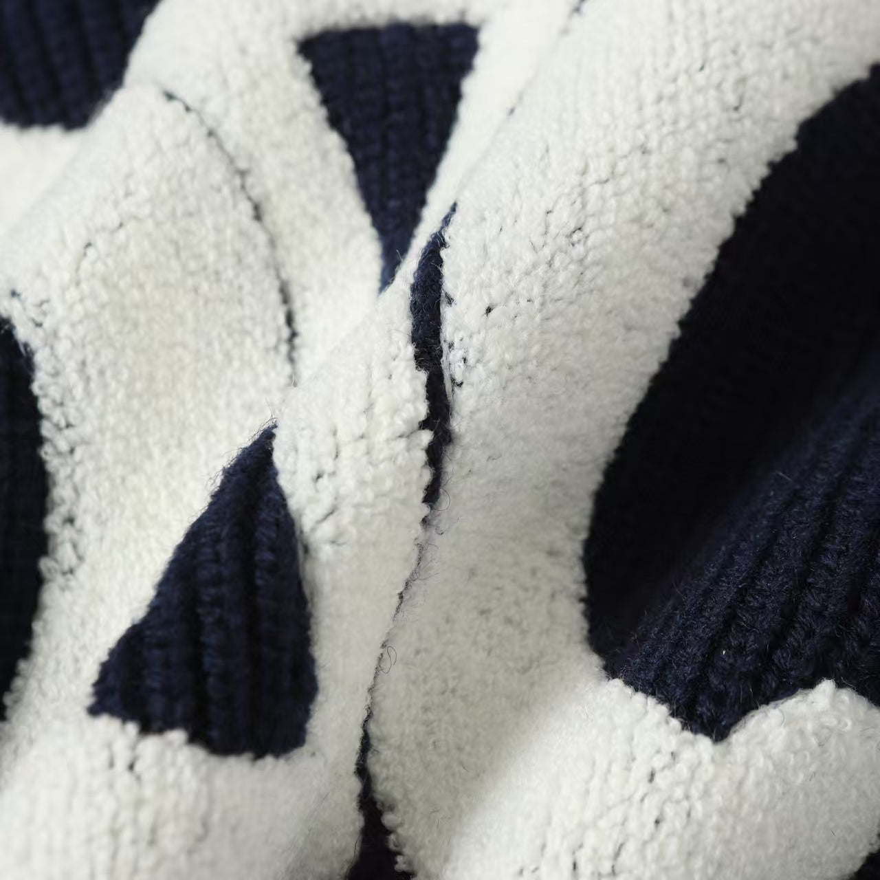 New towel embroidered sweater