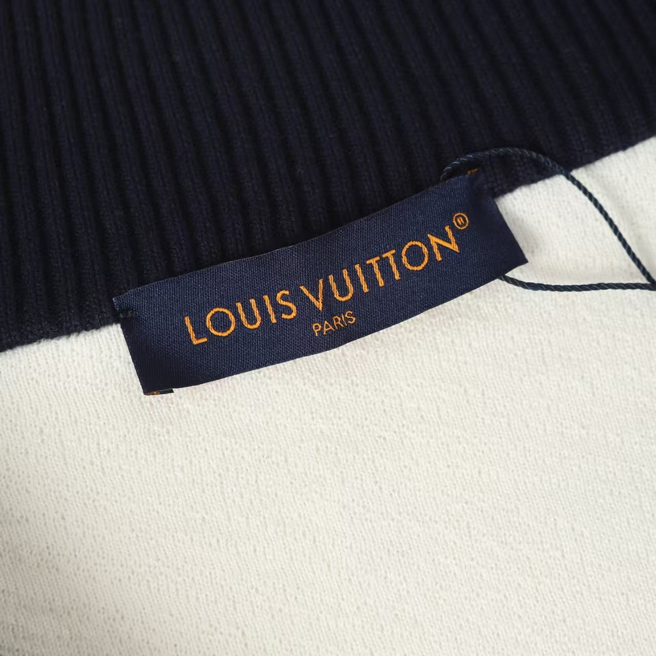 New striped contrasting stand up collar sweater