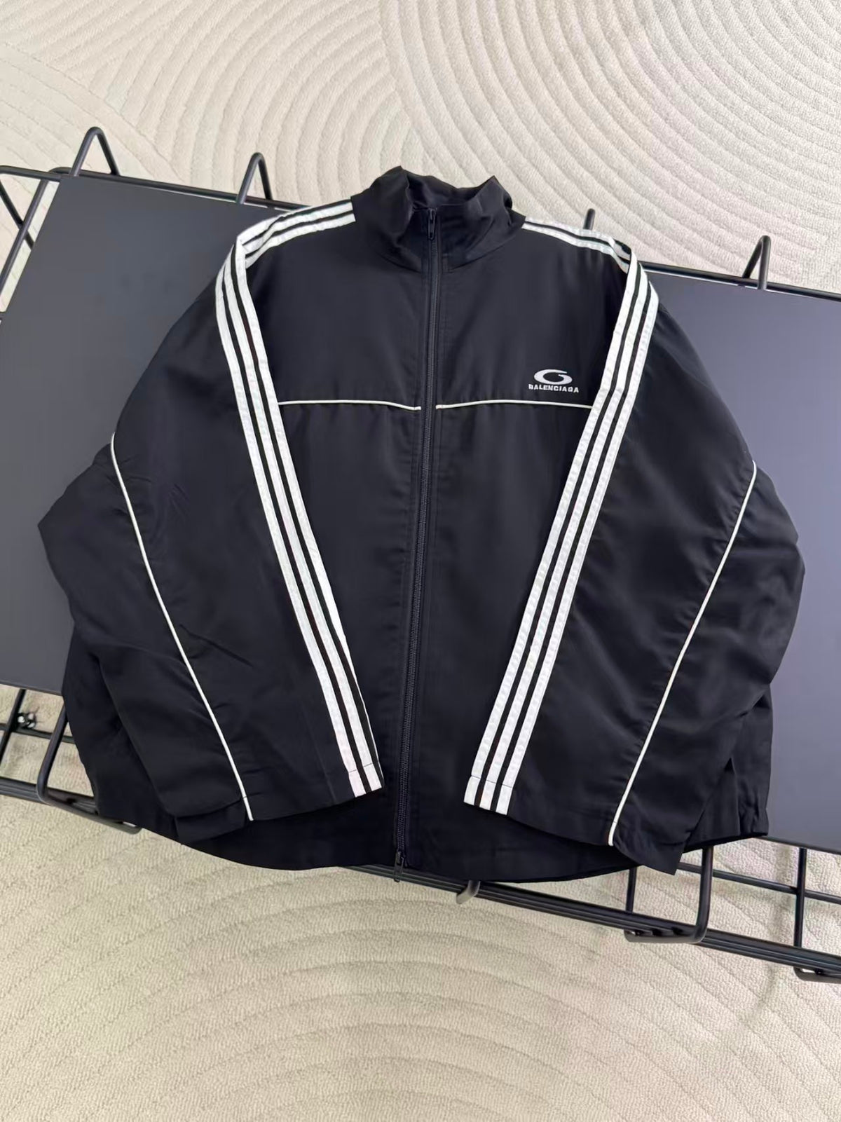 New Half Loop Embroidered Jacket Coat