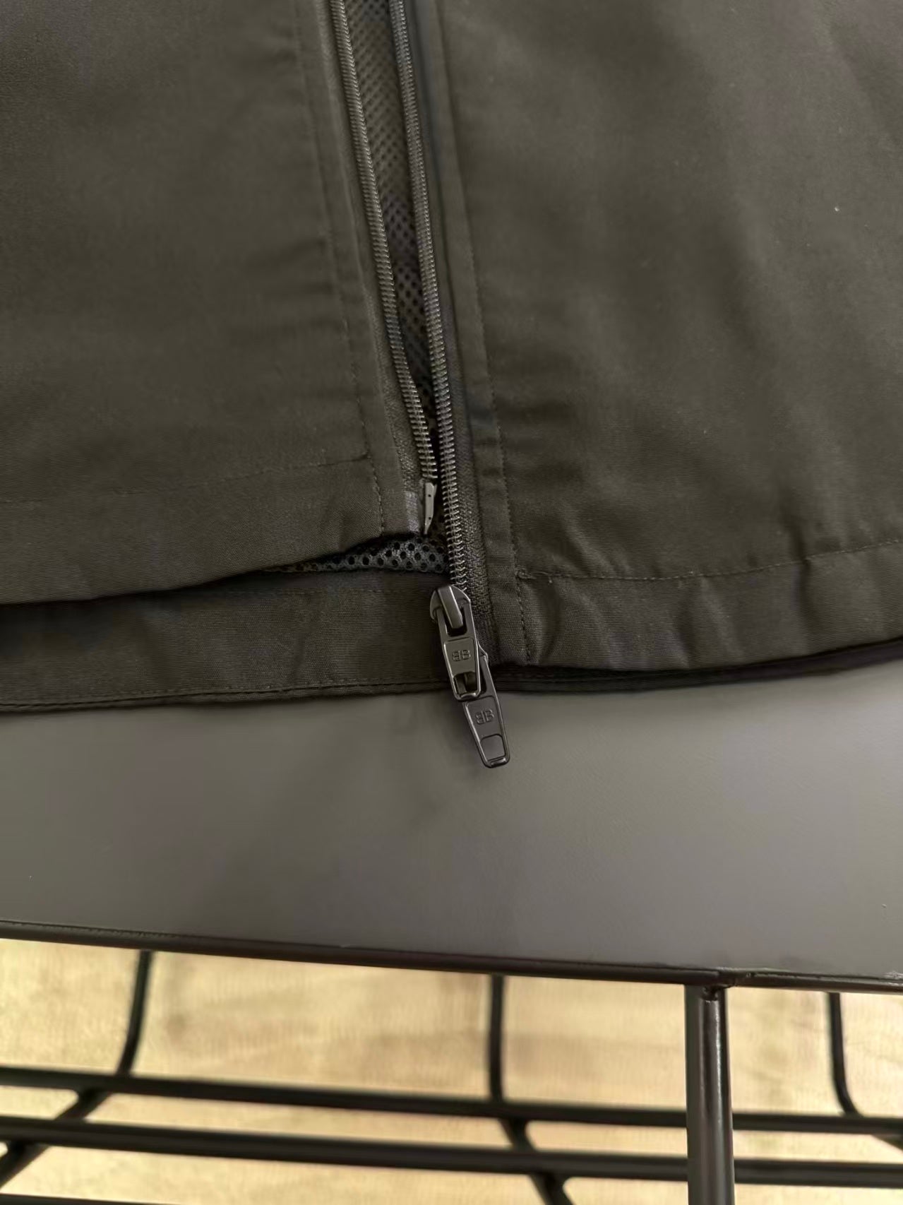 New Half Loop Embroidered Jacket Coat