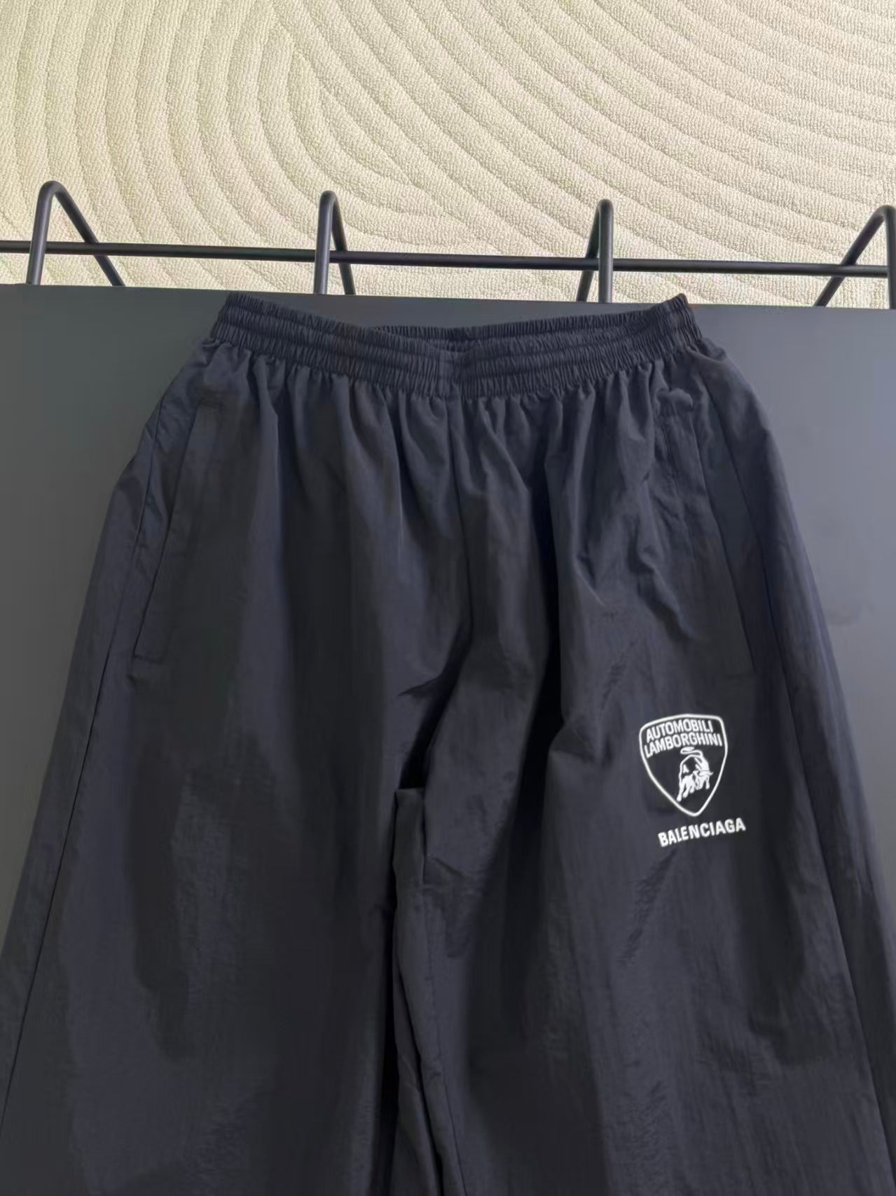 New printed waterproof sports pants