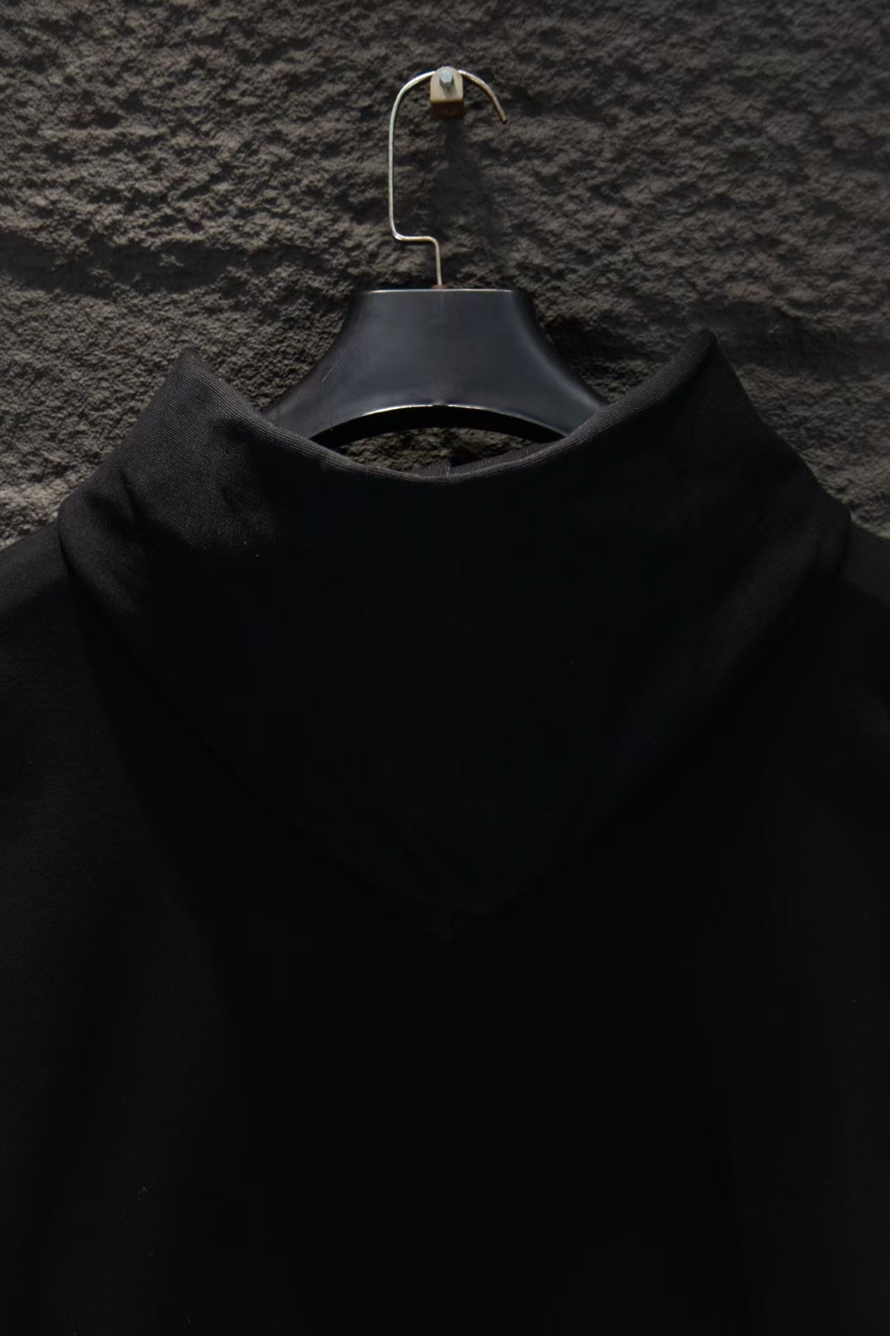 New printed hooded sweatshirt