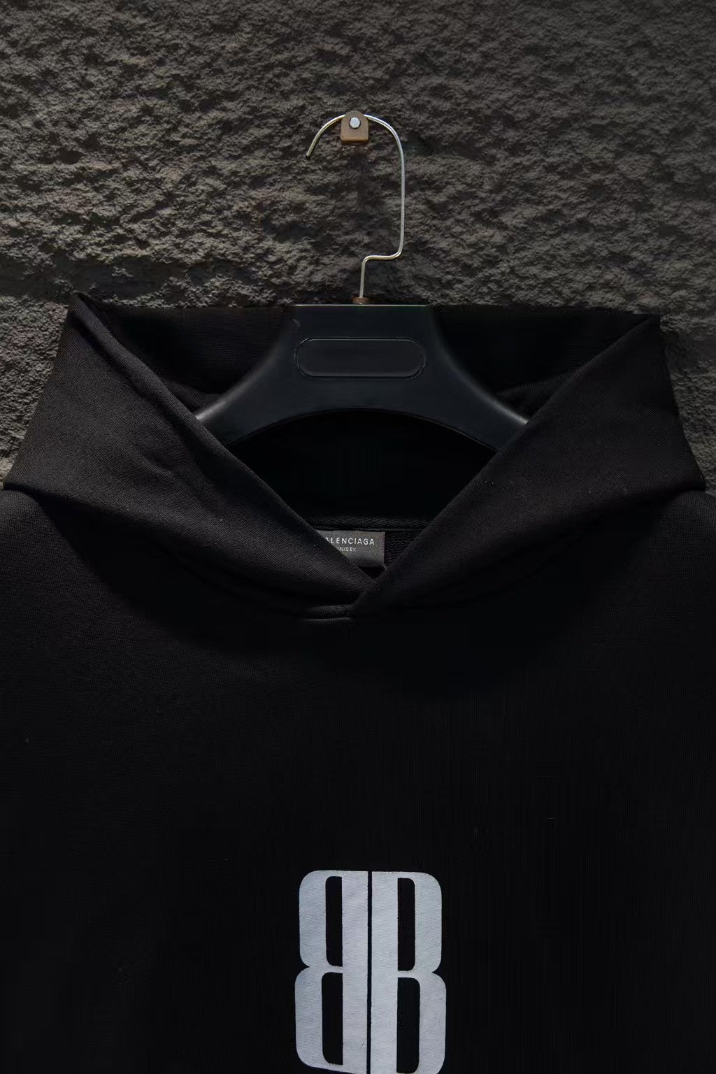 New printed hooded sweatshirt