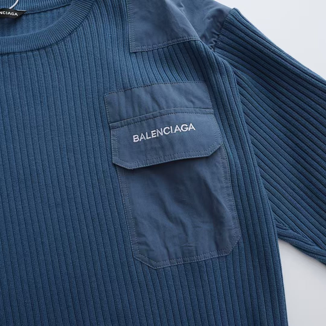 New patch embroidered sweater