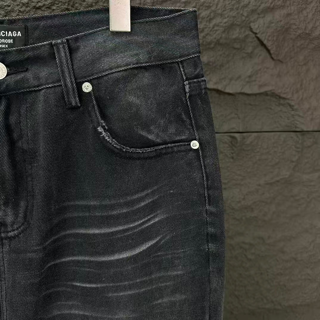 New loose micro flared jeans