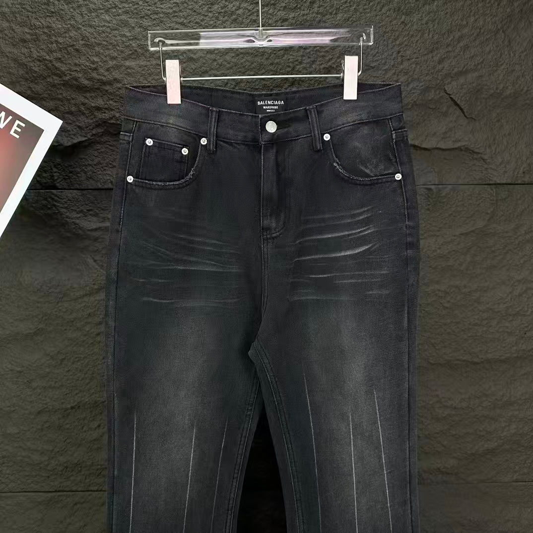 New loose micro flared jeans