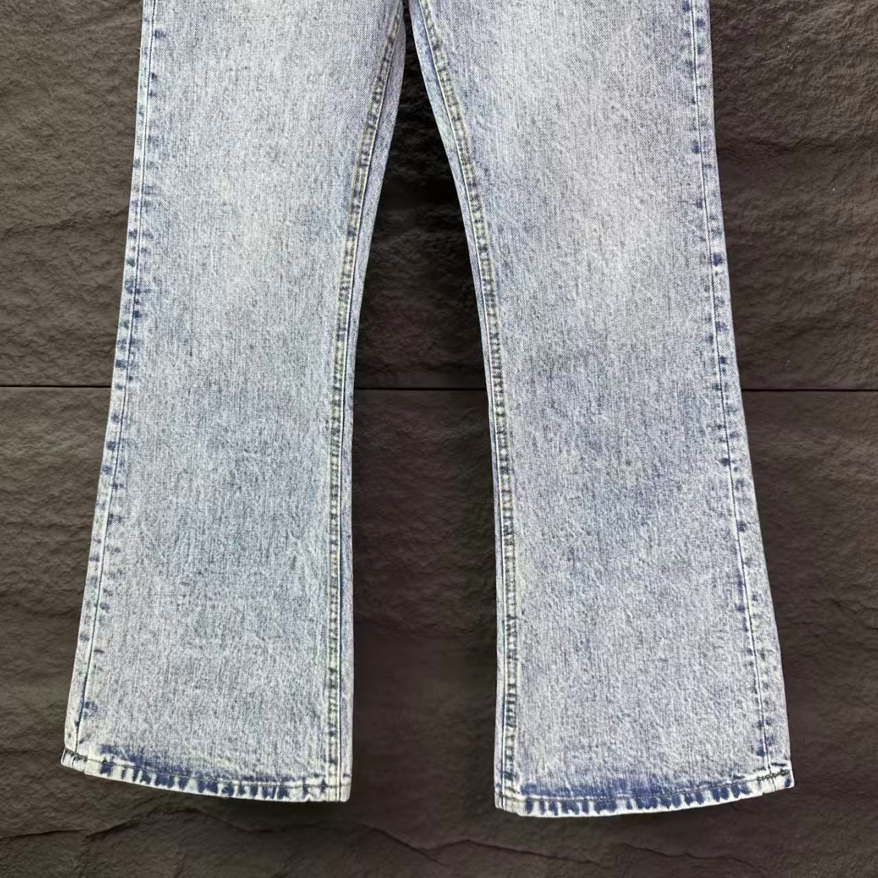 New washed loose slightly flared jeans