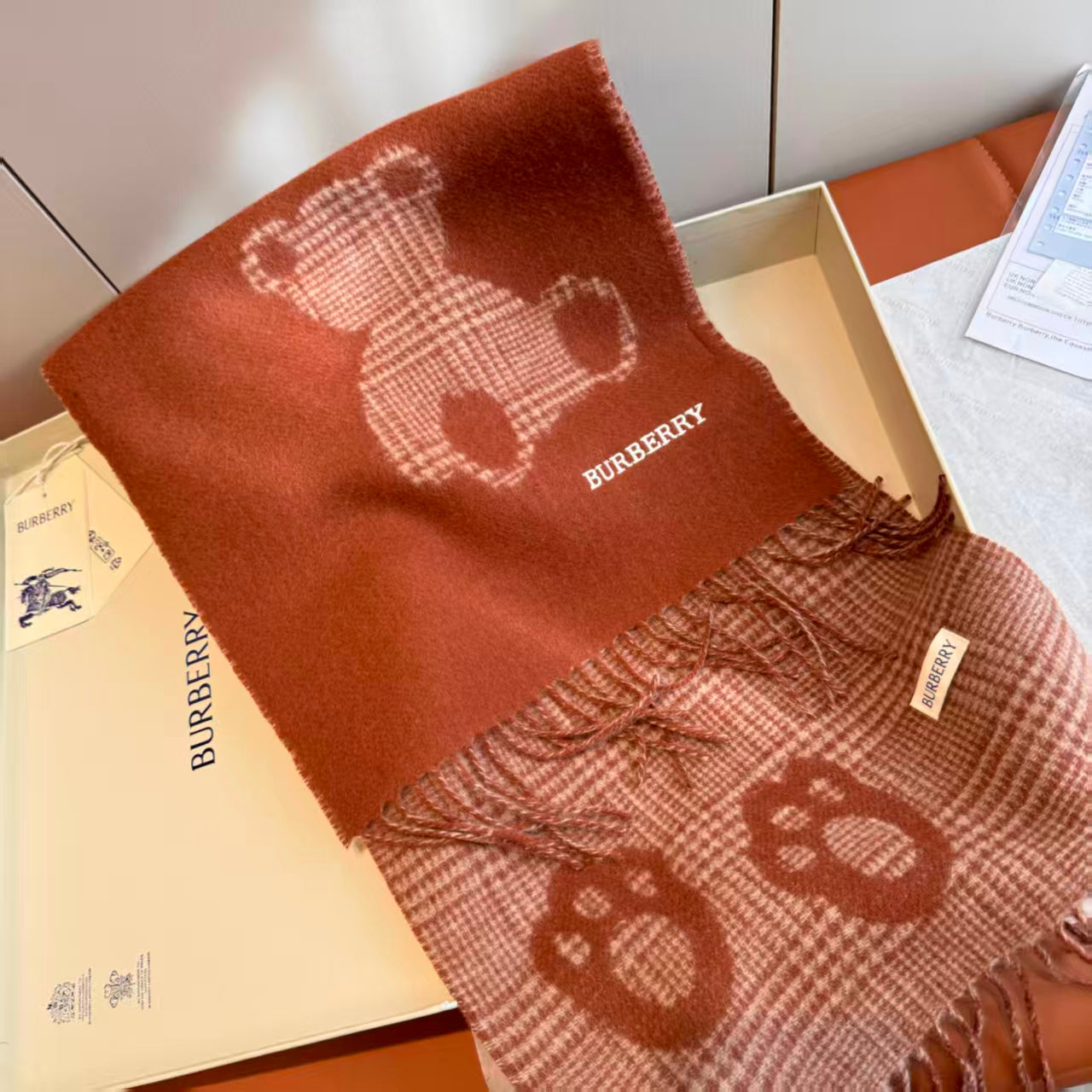 New cashmere scarf