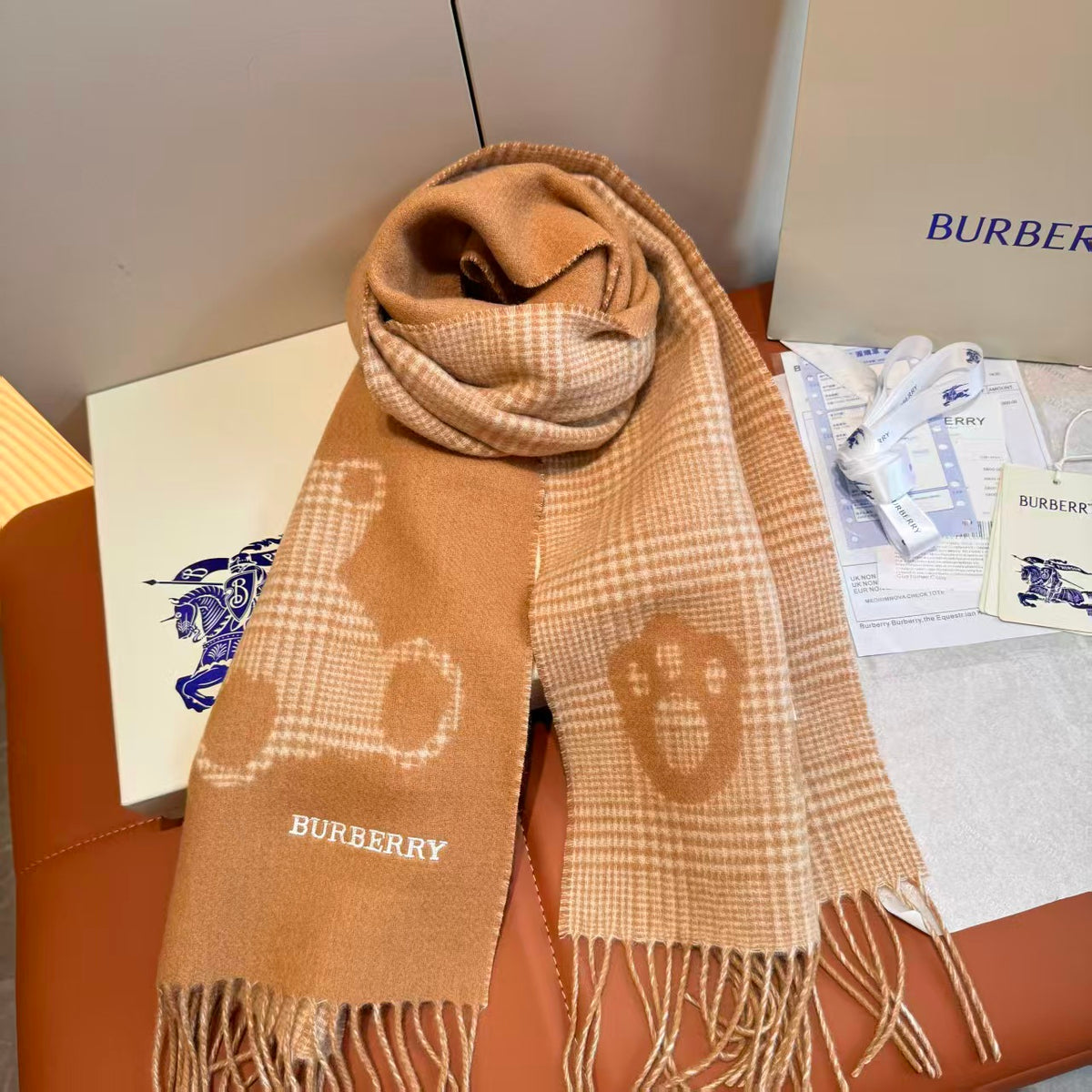 New cashmere scarf