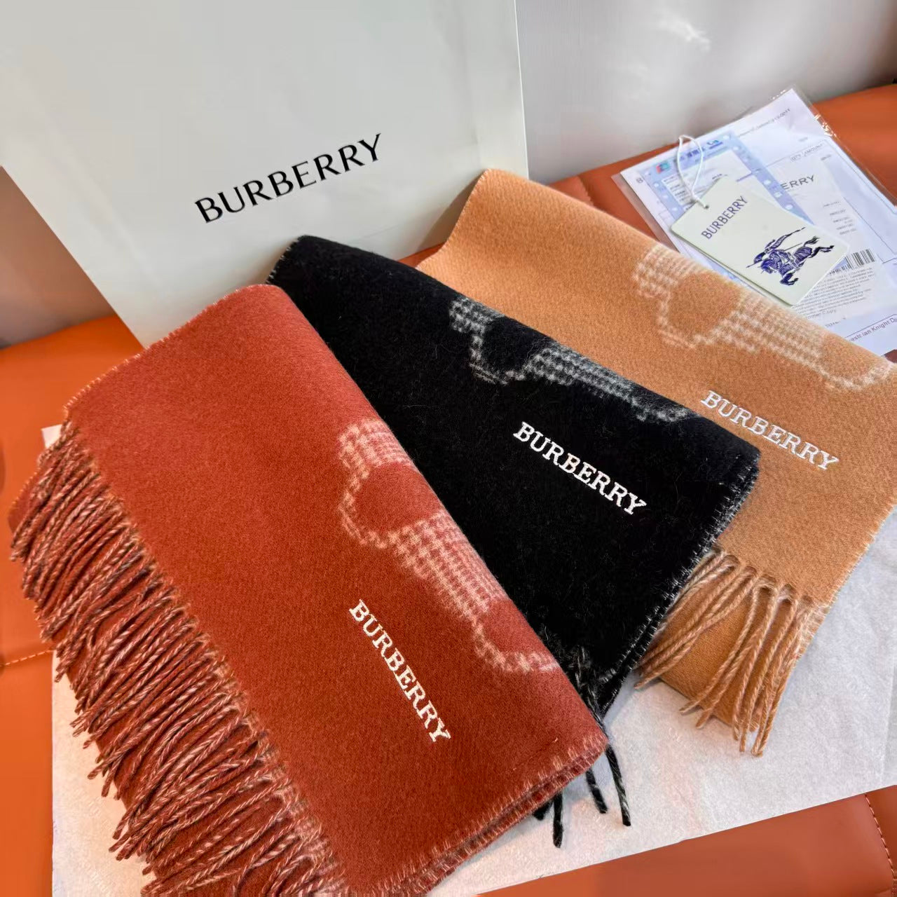 New cashmere scarf