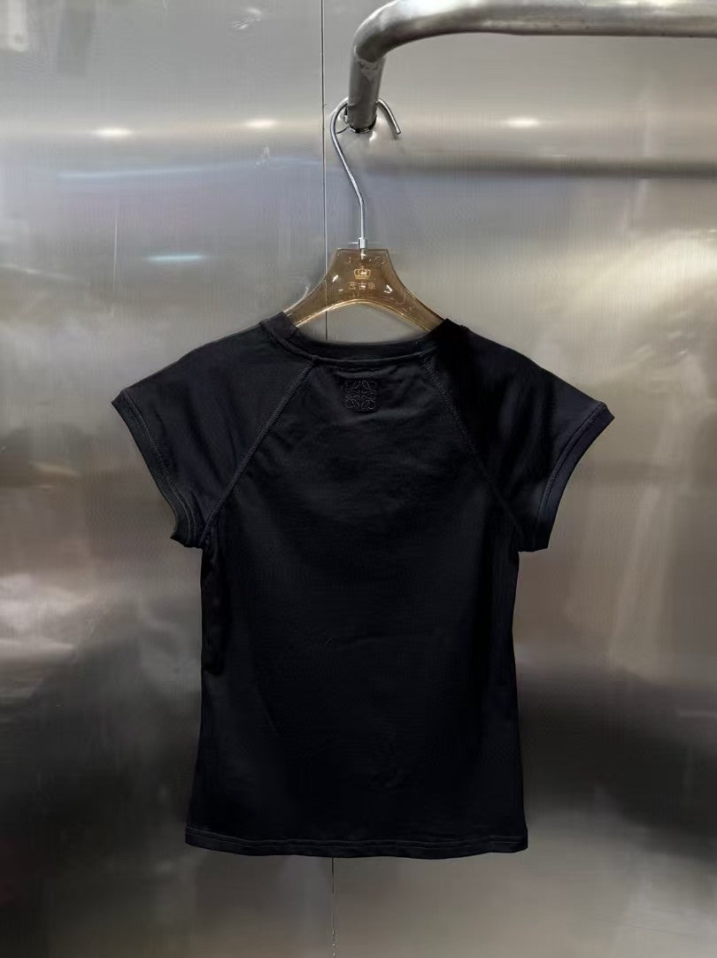 Women's short sleeved T-shirt