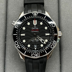 Almost gone! Special Offer! Black -Black Rubber - Automatic - 42mm