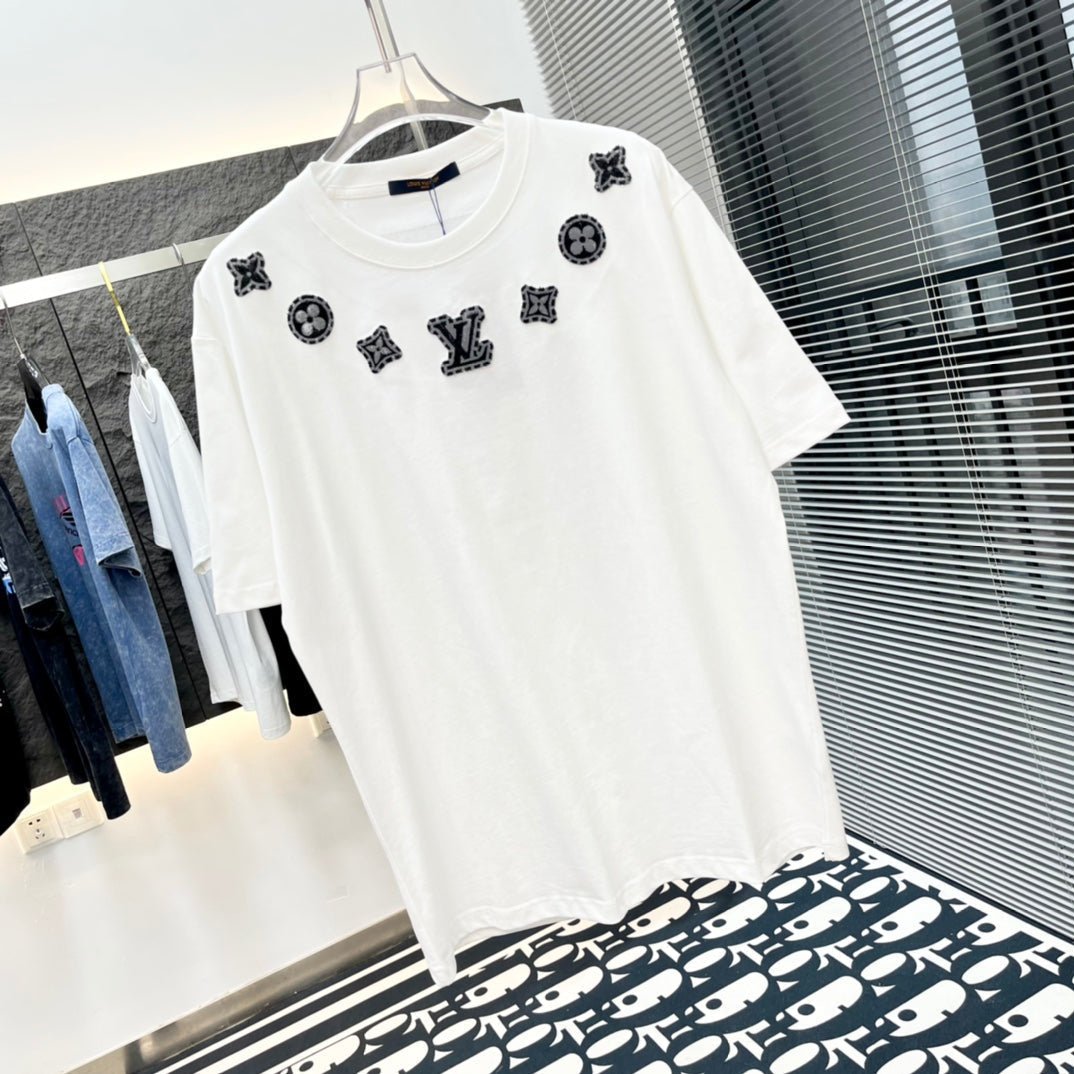 Three-Dimensional Embroidery T Shirt