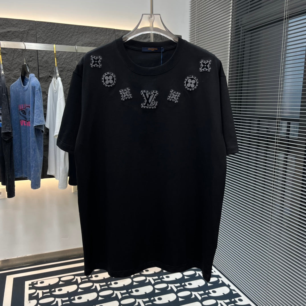 Three-Dimensional Embroidery T Shirt