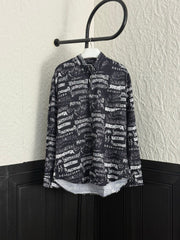 Letter printed graffiti long sleeved shirt