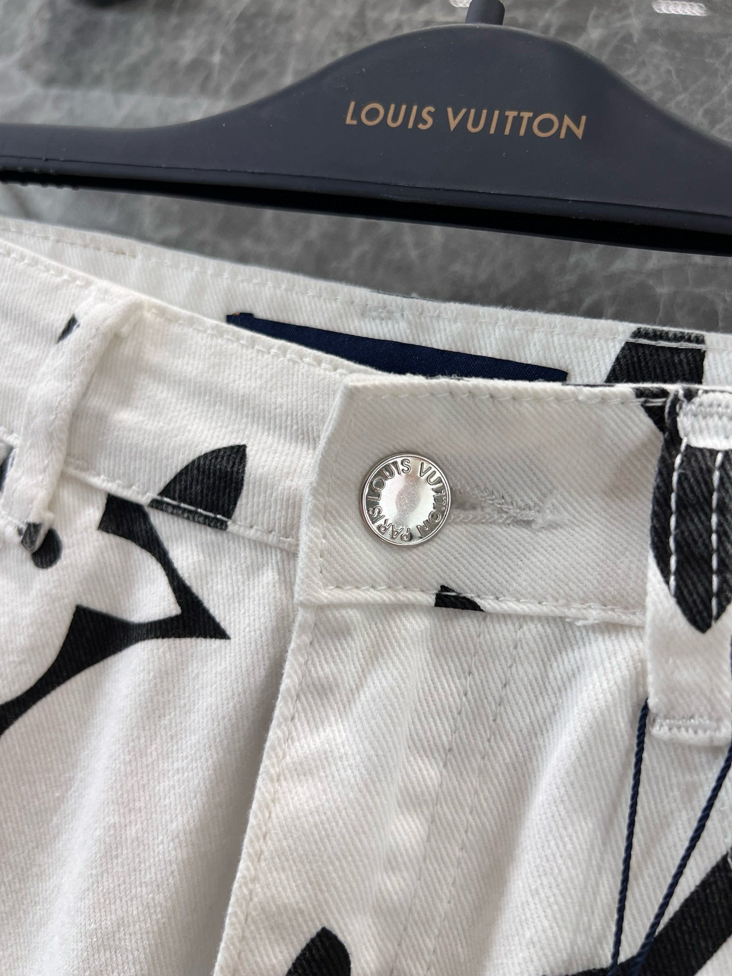 Vintage printed denim pants