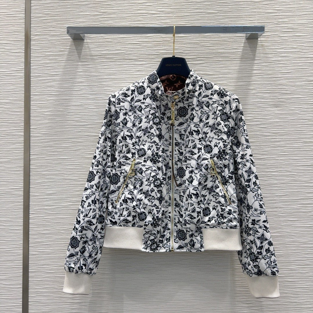 Double sided jacket