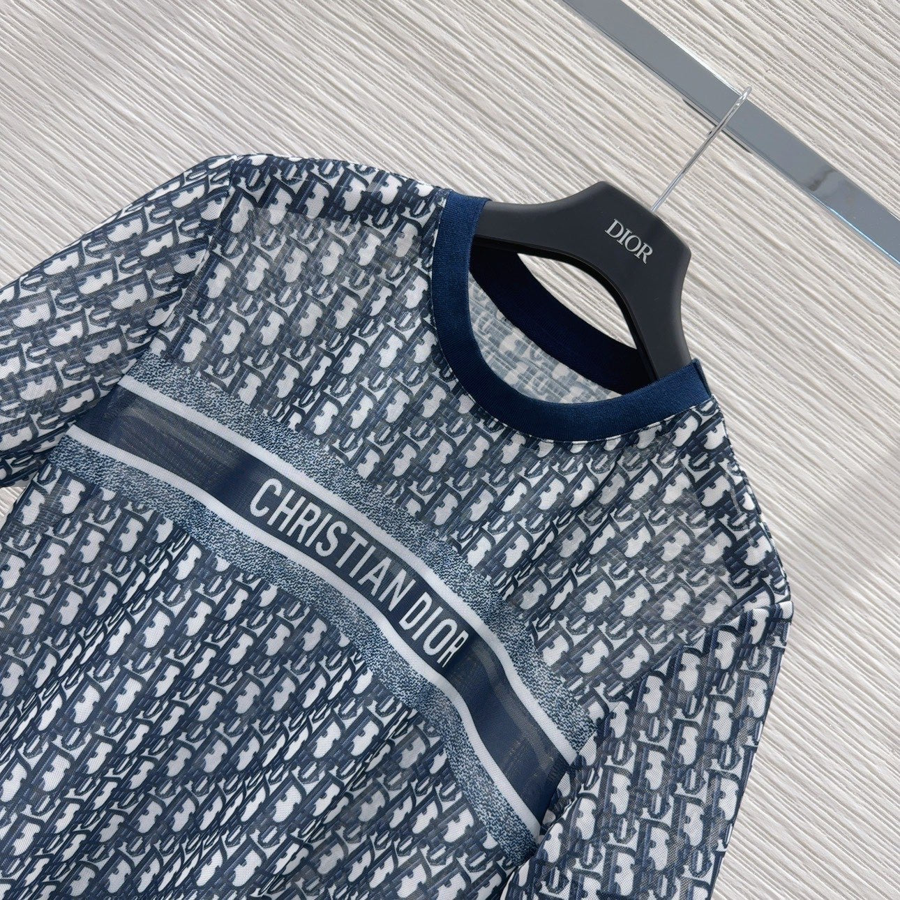 Mesh base shirt