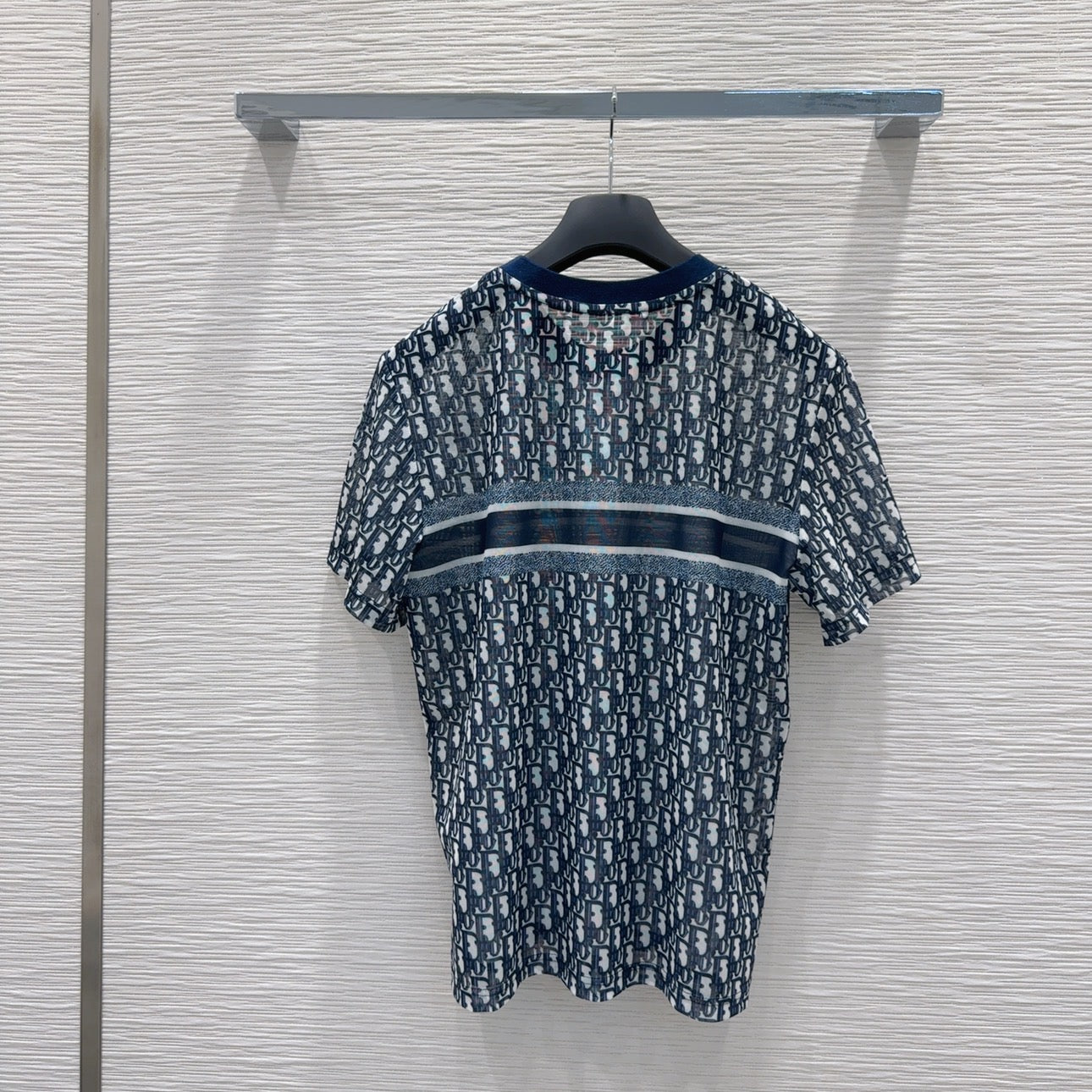Mesh base shirt
