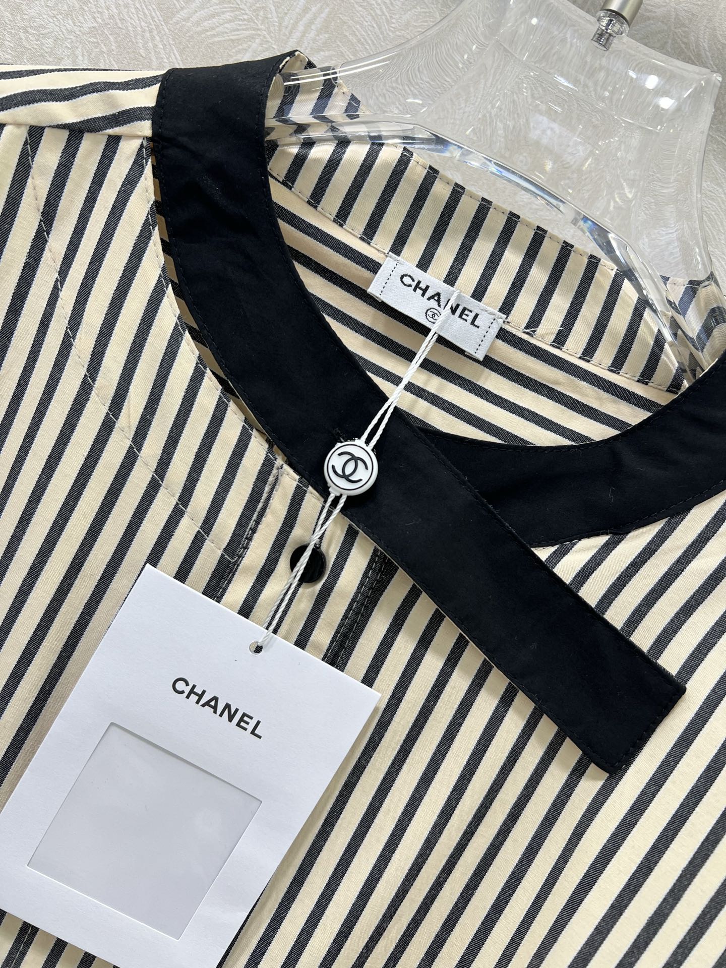 New vintage style striped shirt