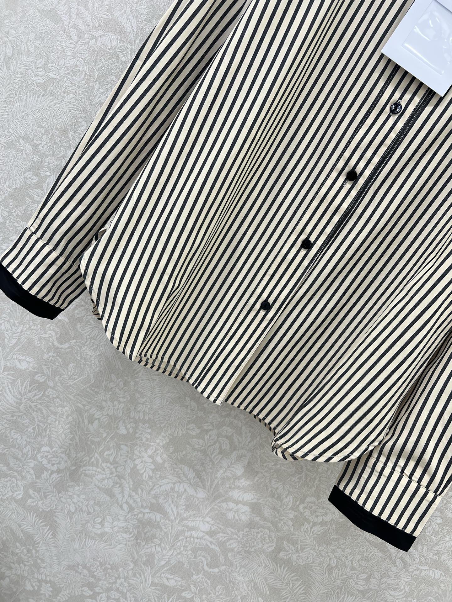 New vintage style striped shirt