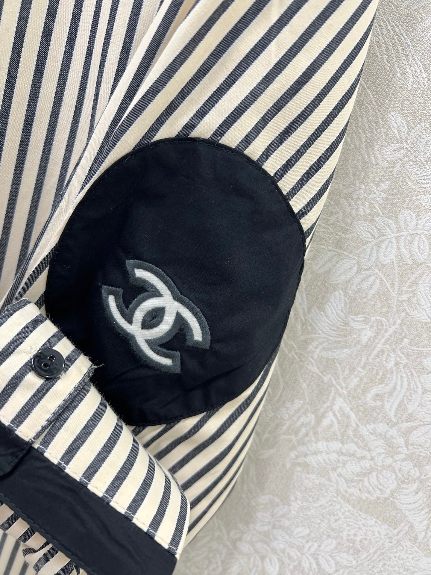 New vintage style striped shirt