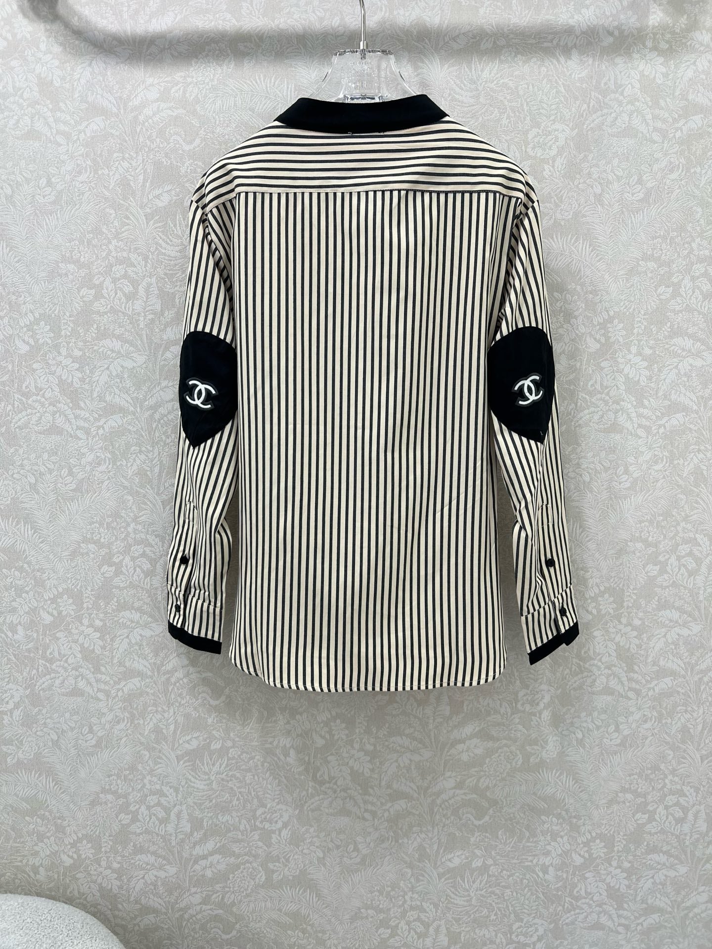 New vintage style striped shirt