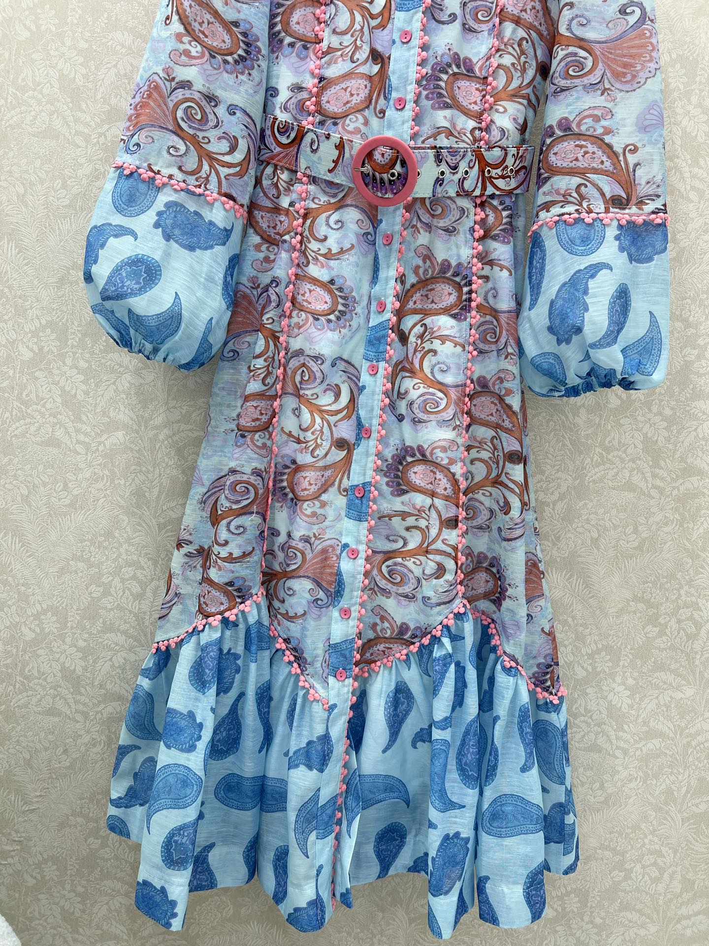 New small stand collar lantern long dress
