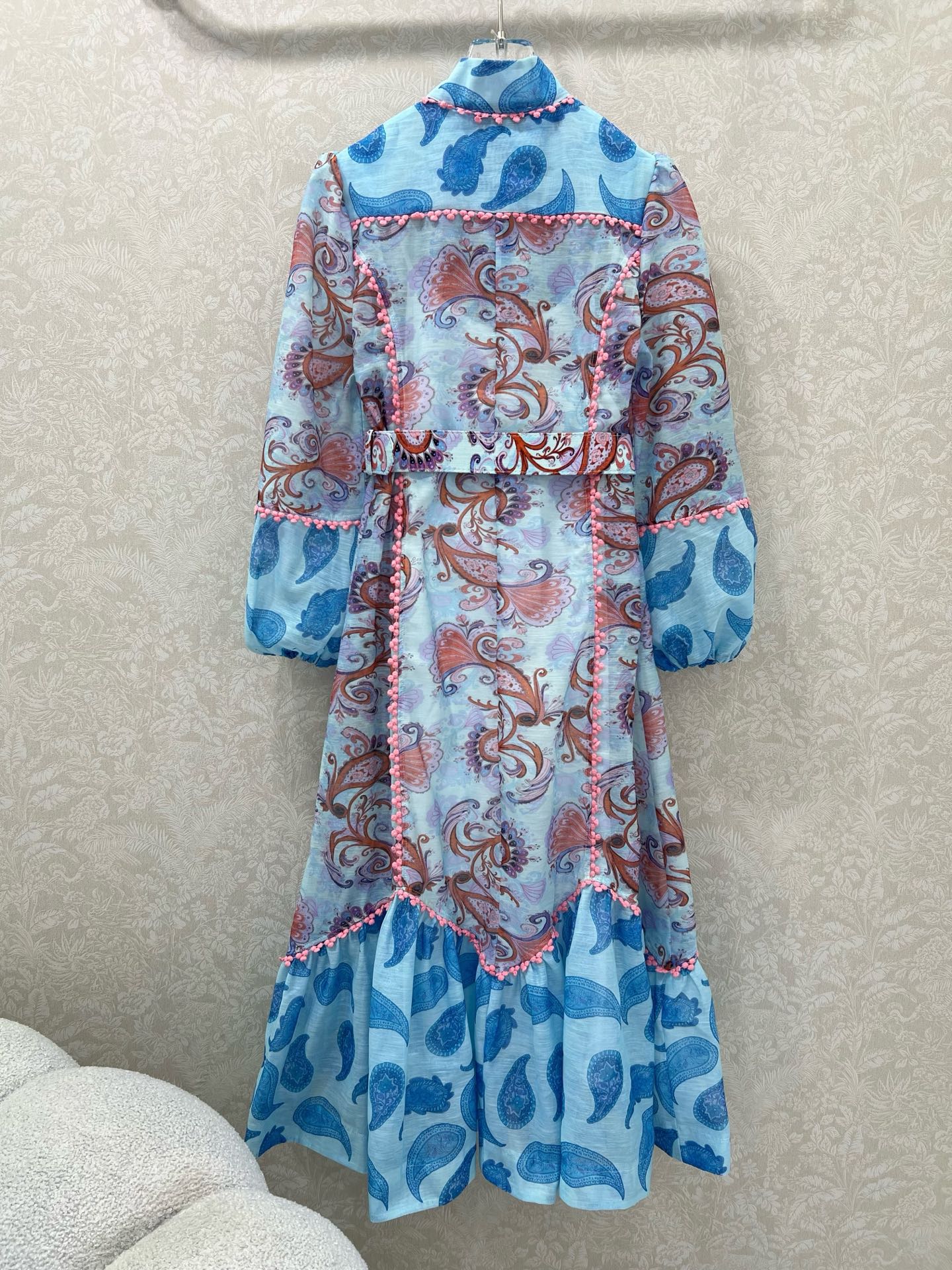 New small stand collar lantern long dress
