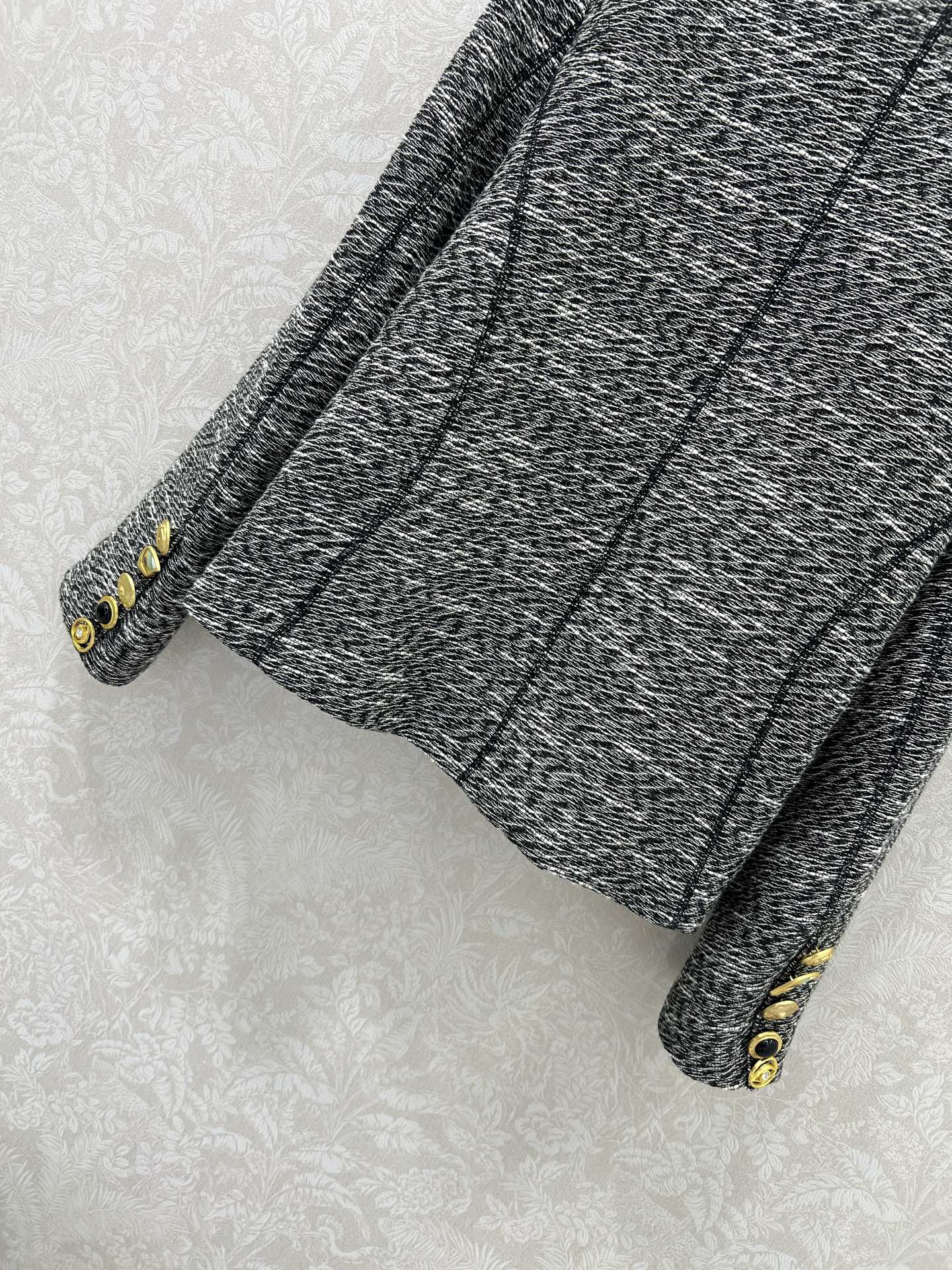 New short jacket