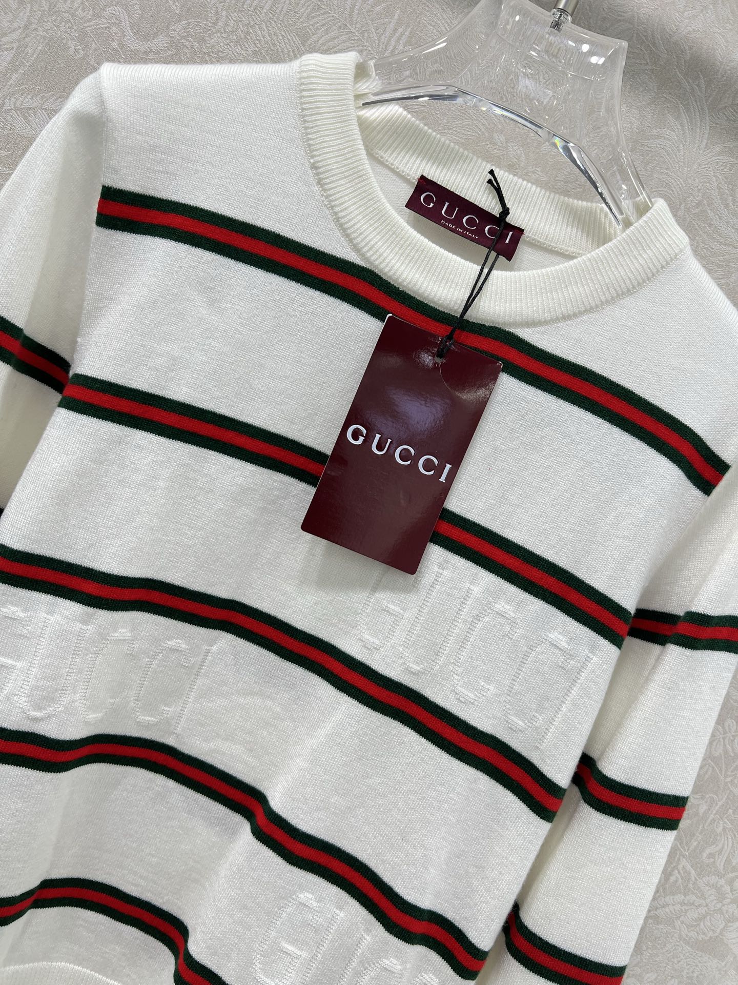 New contrasting striped knitted pullover sweater