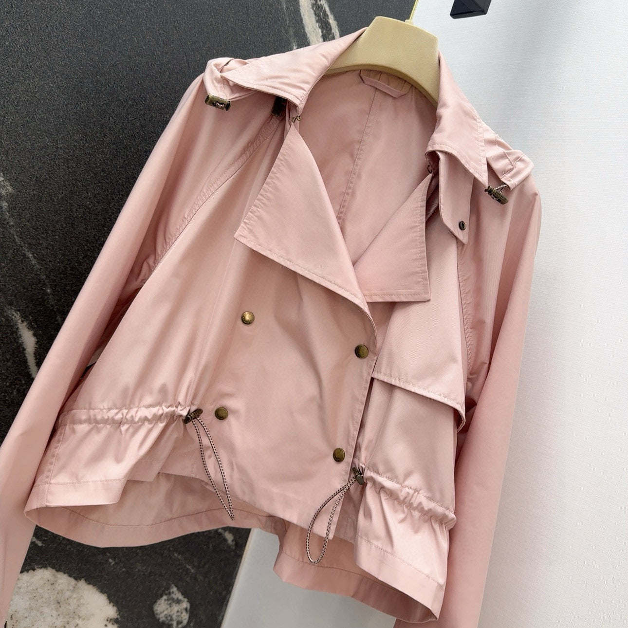 Long lapel short windbreaker